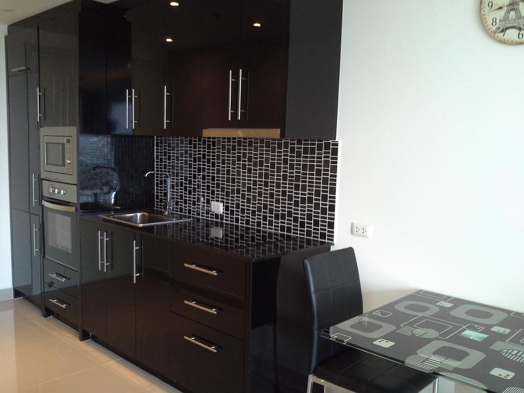 Cosy Beach View Apartments Pattaya Εξωτερικό φωτογραφία