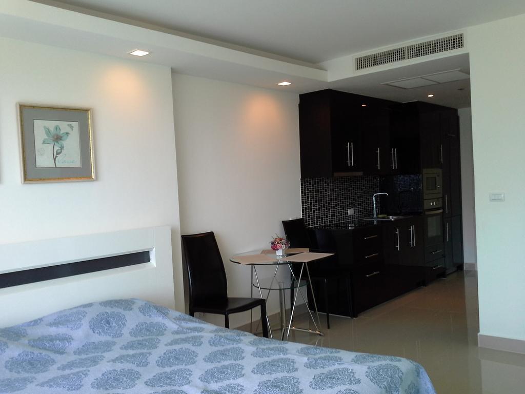 Cosy Beach View Apartments Pattaya Εξωτερικό φωτογραφία