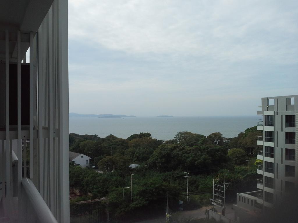 Cosy Beach View Apartments Pattaya Εξωτερικό φωτογραφία