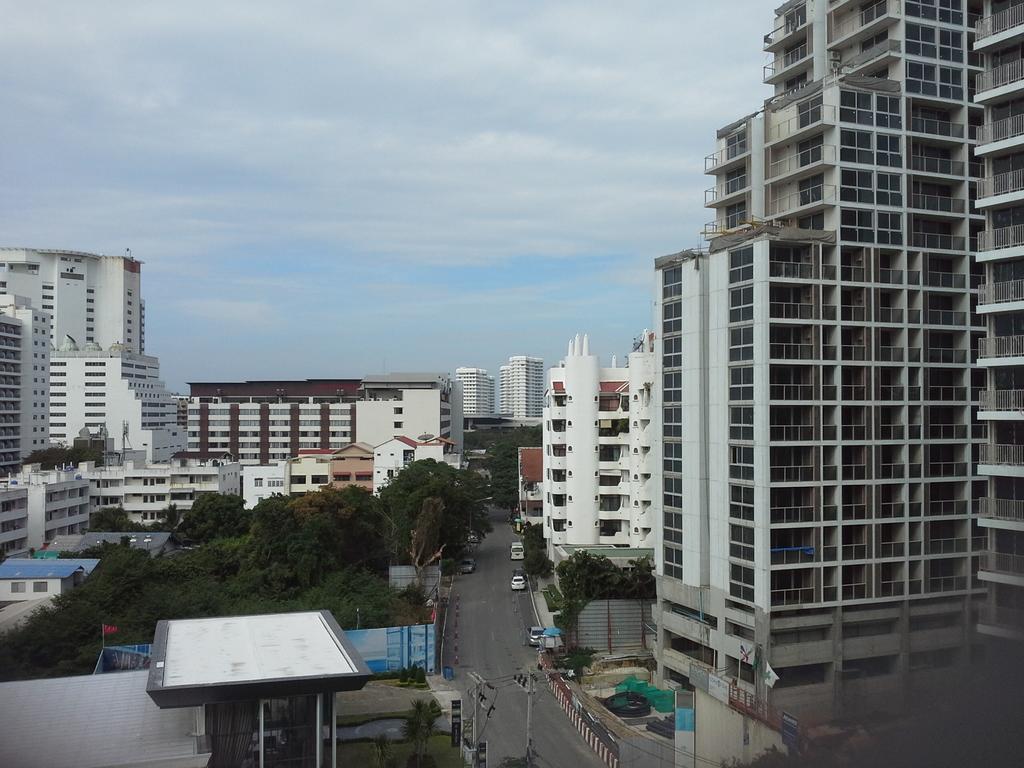Cosy Beach View Apartments Pattaya Εξωτερικό φωτογραφία
